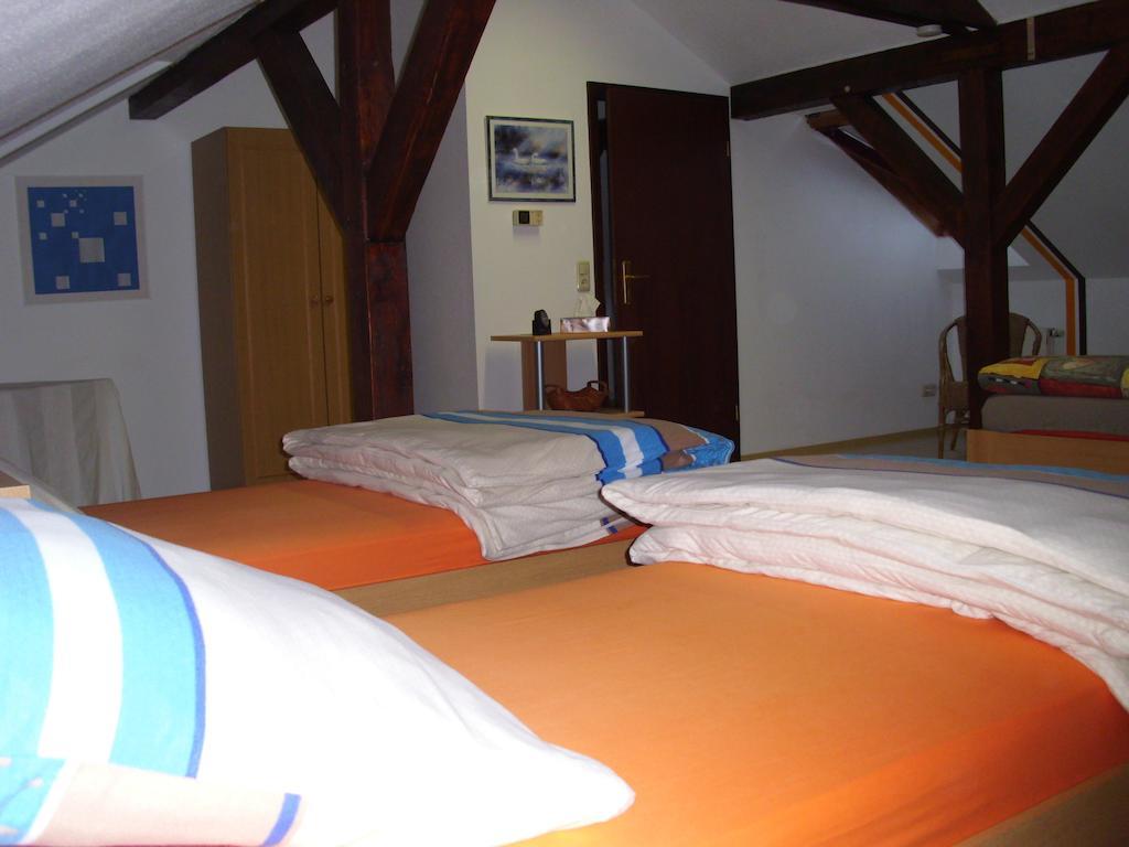 Ferienwohnung Am Dorfplatz Wittenberg 객실 사진
